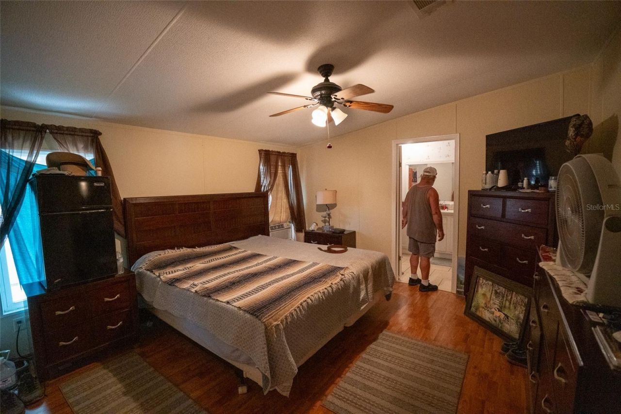 1809 E Holiday Drive , Lorida, FL 33857 Photo