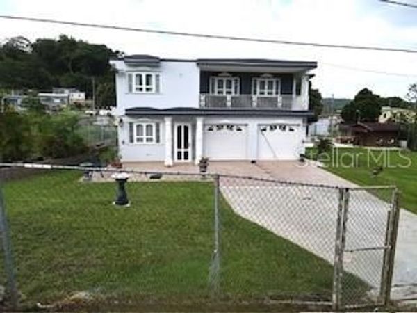 927 ANTON RUIZ , Unit KM 27.7, HUMACAO, PR 00791