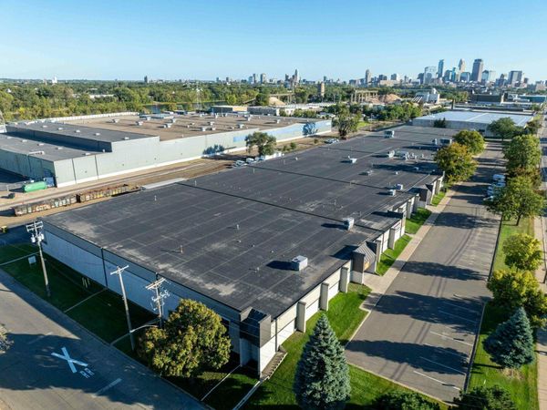 2930 N 2nd Street , Minneapolis, MN 55411