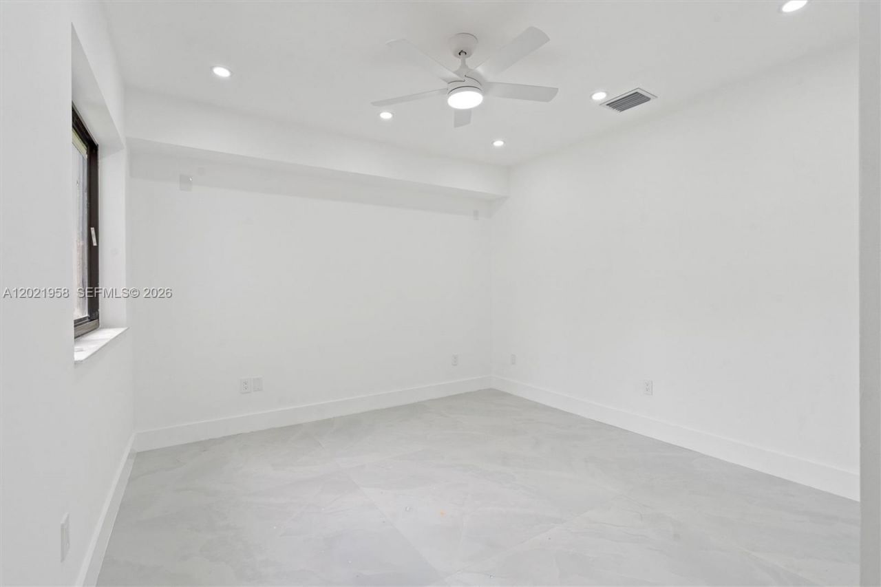 7011 Hialeah Ln, Parkland, FL 33067 Photo