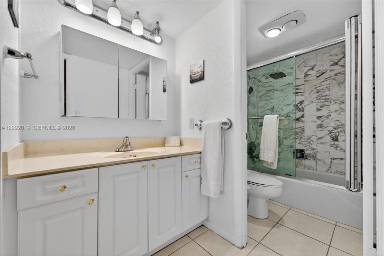 10777 W Sample Rd, Unit 209, Coral Springs, FL 33065 Photo