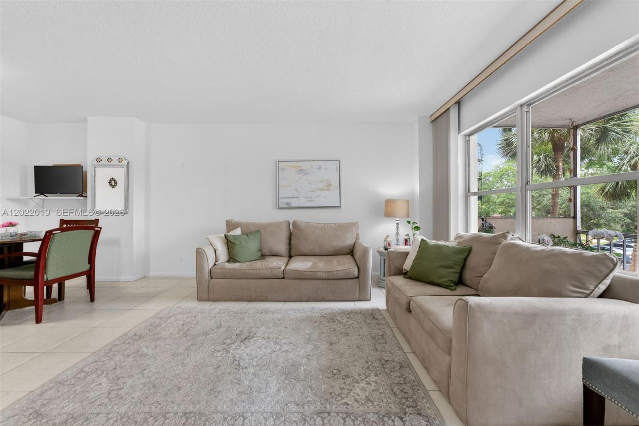 10777 W Sample Rd, Unit 209, Coral Springs, FL 33065 Photo