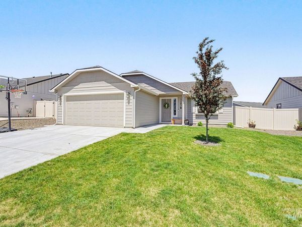 11538 W Black Dog Dr., Nampa, ID 83686