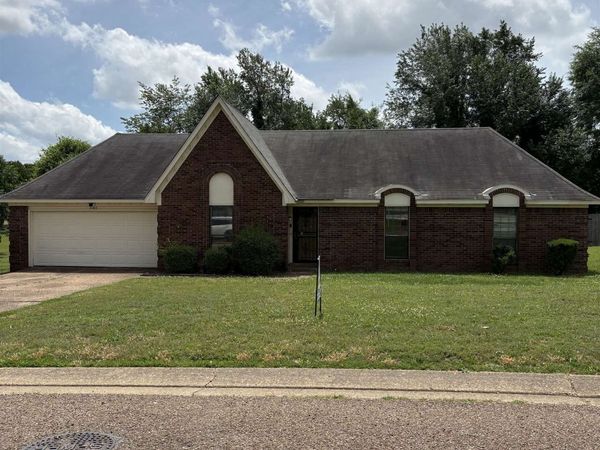 6769 SHORELINE CIR, Unicorp/Memphis, TN 38141