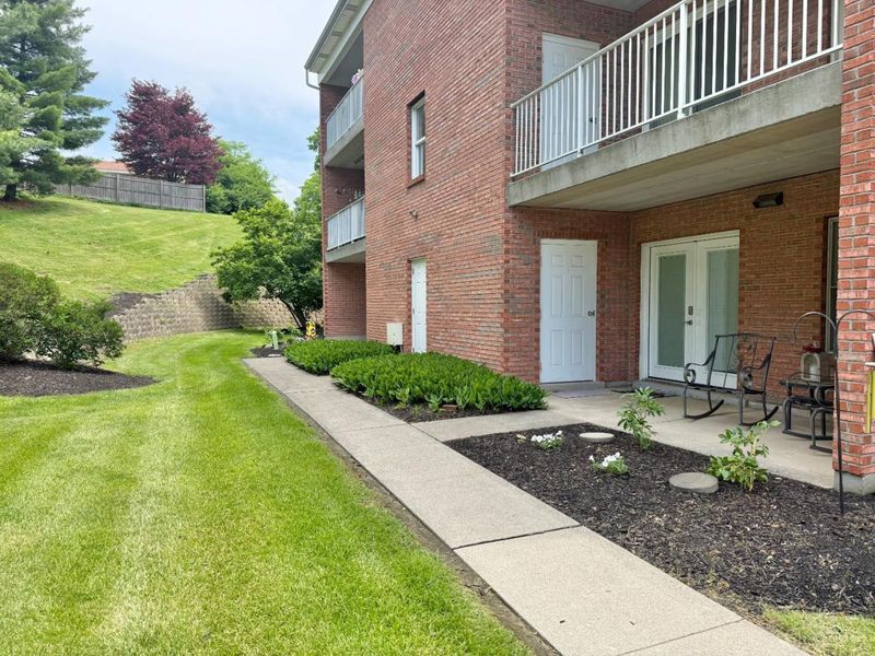 5530 Westwood Northern Boulevard, Cincinnati, OH 45248 Photo 3