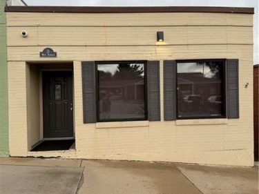11 W FRANKLIN Street, Liberty, MO 64068