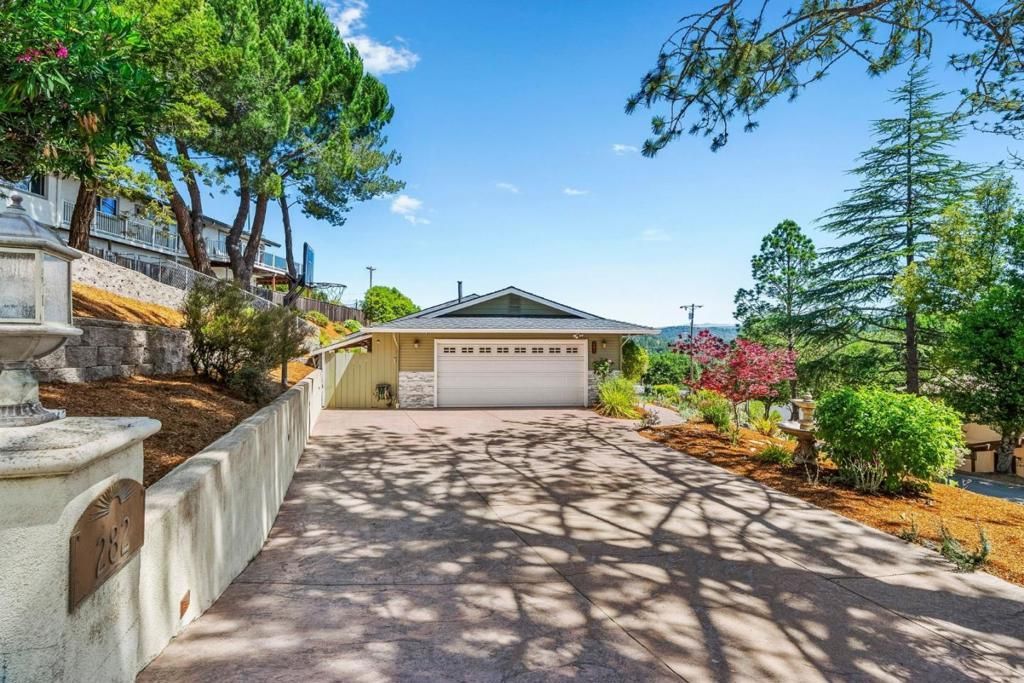 282 Twin Pines Drive, Scotts Valley, CA 95066 Main Photo