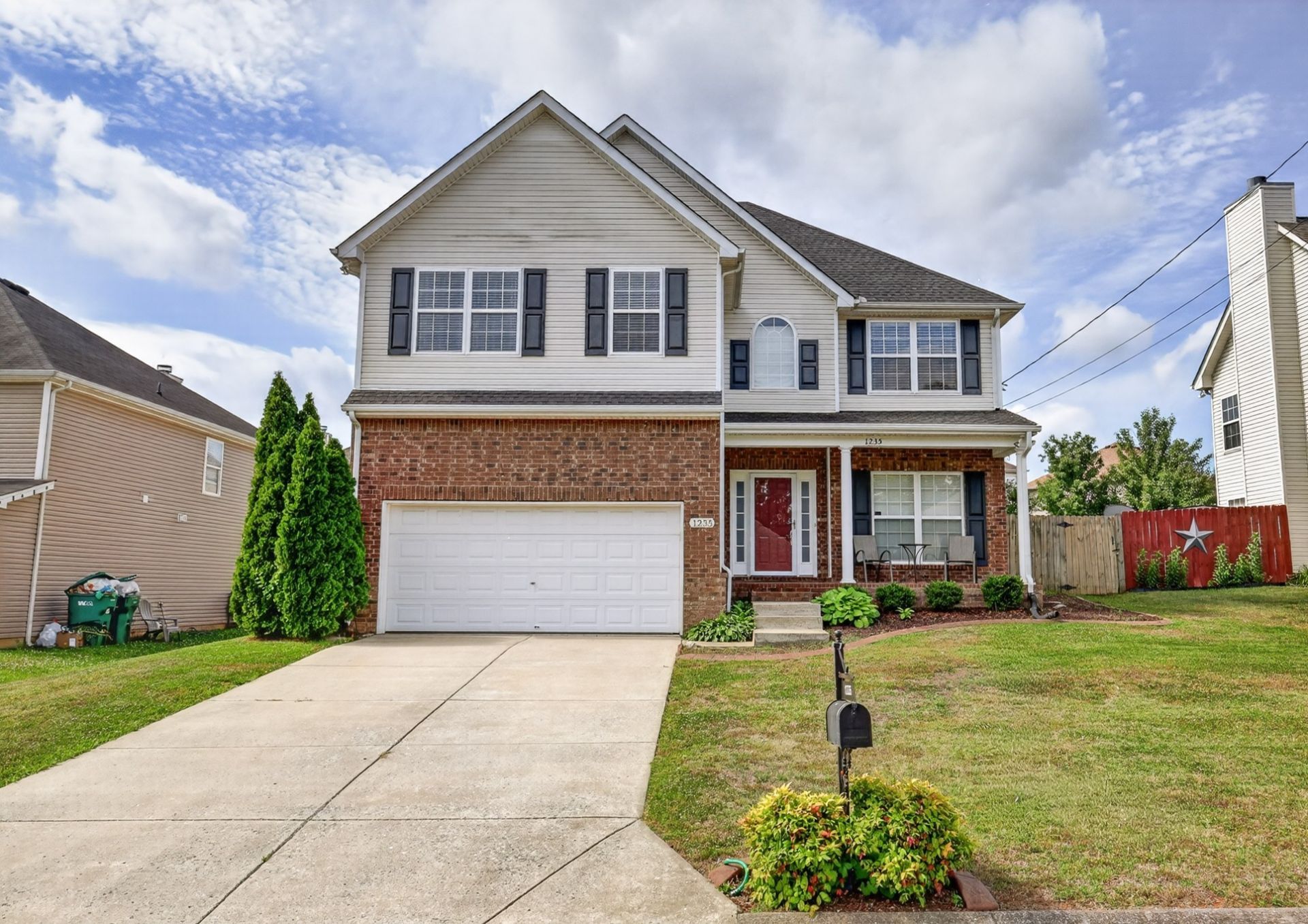 1235 Lasalle Dr, Smyrna, TN 37167 Main Photo