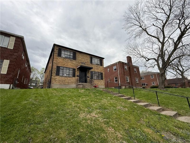 212 E Bruce Avenue, Unit 2, Dayton, OH 45405 Photo 2