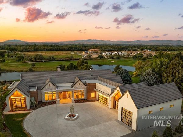 3266 W Salix Dr, Meridian, ID 83646