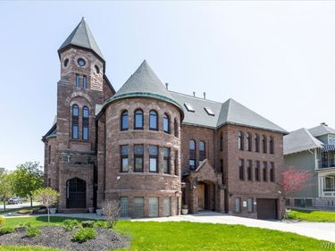 231 Richmond Avenue , Buffalo, NY 14222