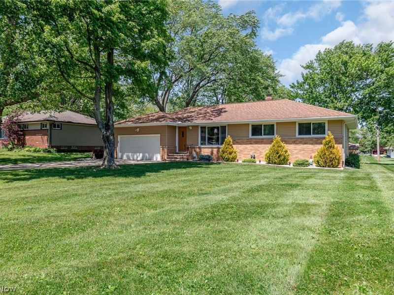 1055 Twilight Drive , Seven Hills, OH 44131 Photo 1