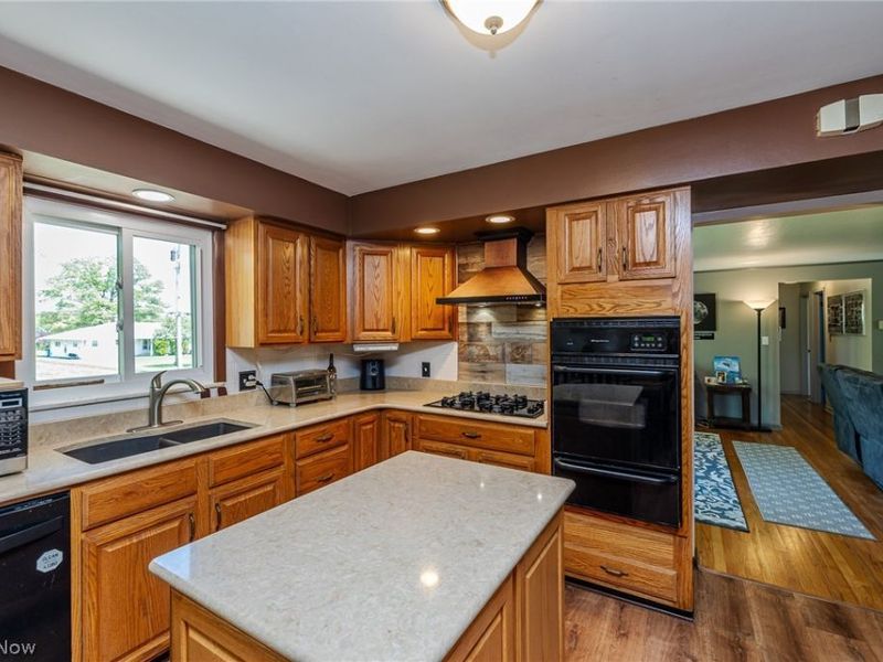 1055 Twilight Drive , Seven Hills, OH 44131 Photo 17