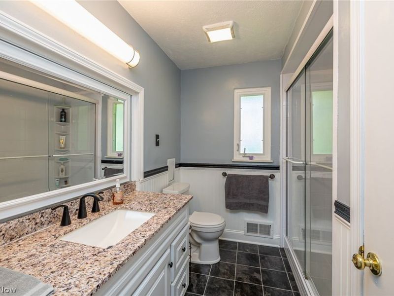 1055 Twilight Drive , Seven Hills, OH 44131 Photo 8