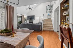1102 Hidden Cove Drive photo 4