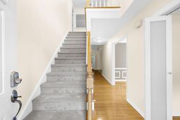 111 Haleswood Circle photo 4
