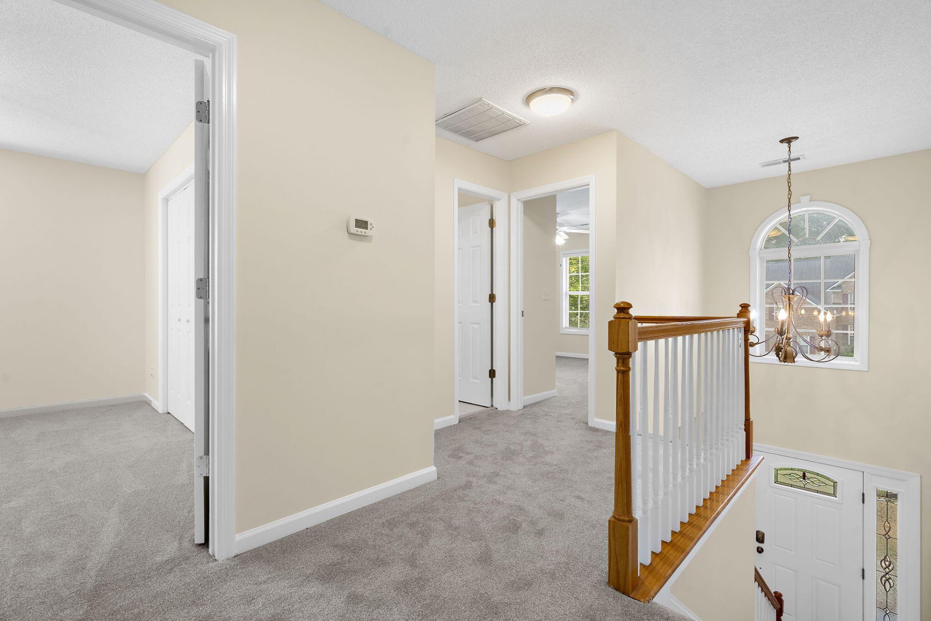 111 Haleswood Circle Photo 34