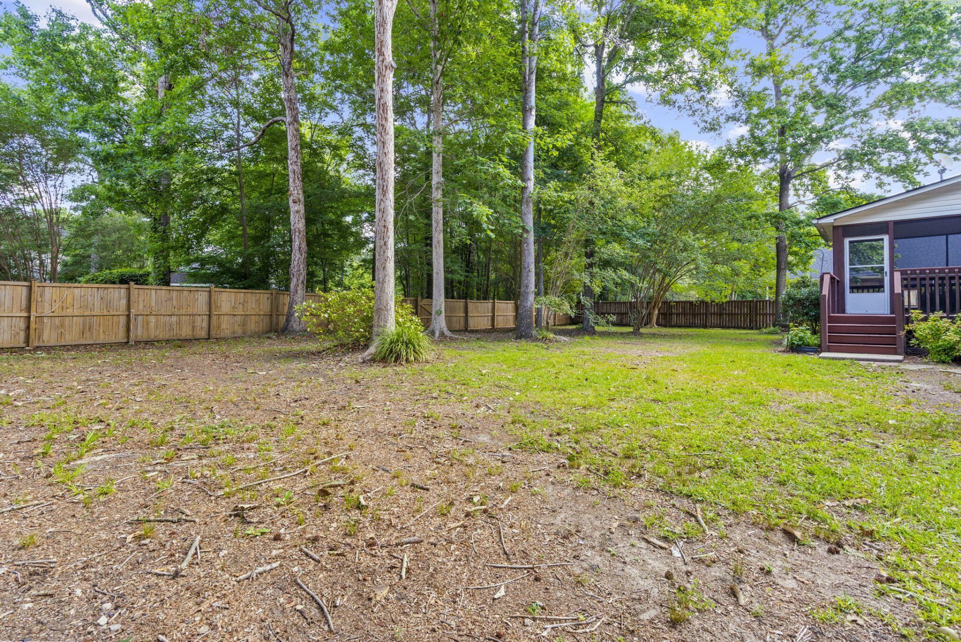 111 Haleswood Circle Photo 45