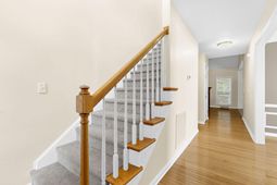 111 Haleswood Circle photo 4