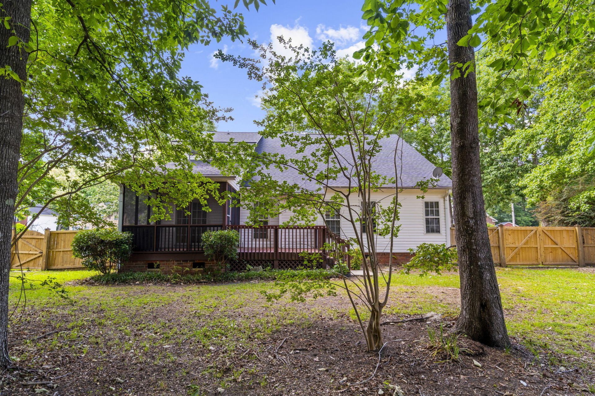 111 Haleswood Circle Photo 55
