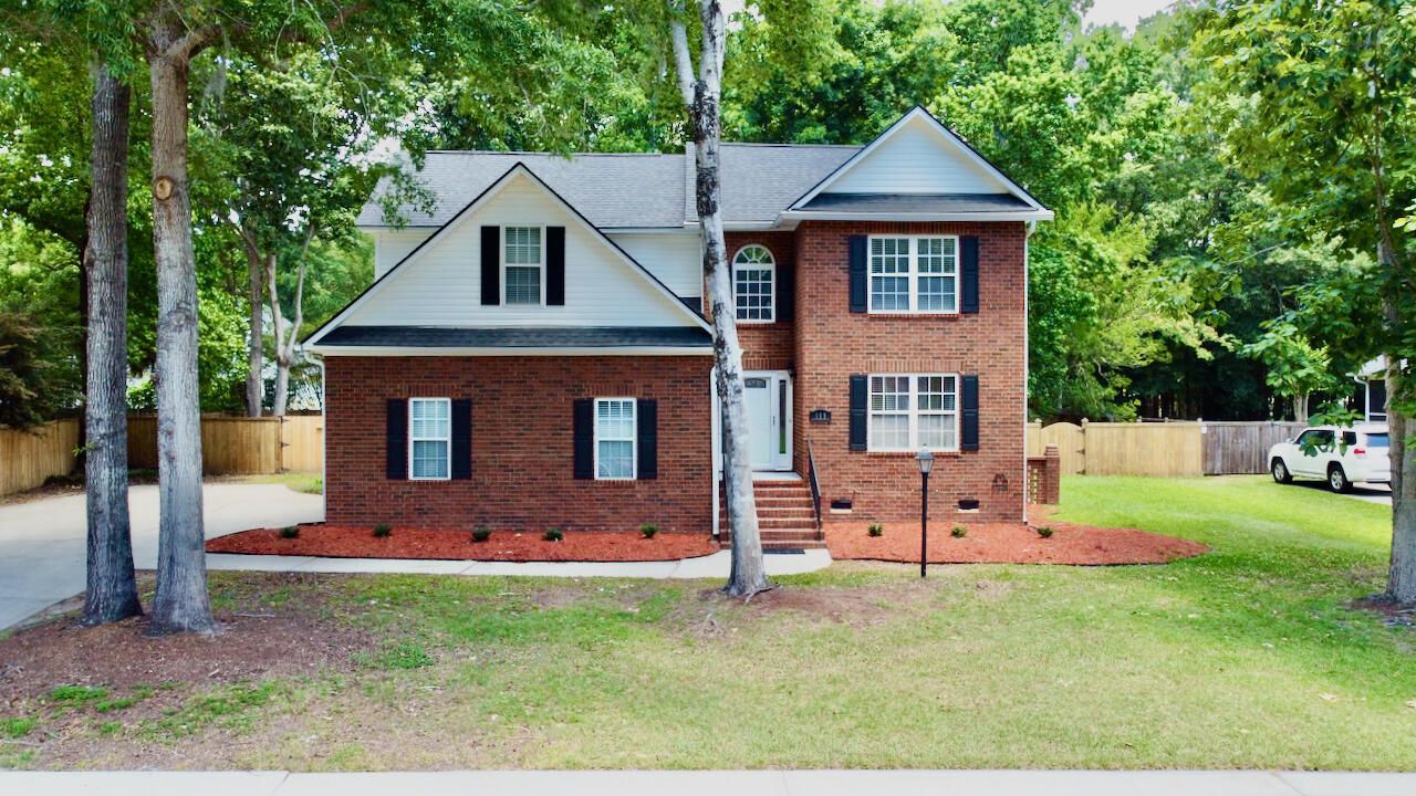 111 Haleswood Circle Photo 64