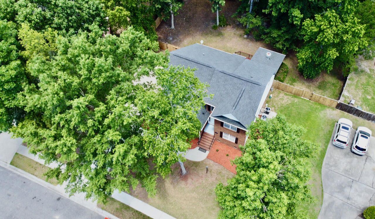 111 Haleswood Circle Photo 67