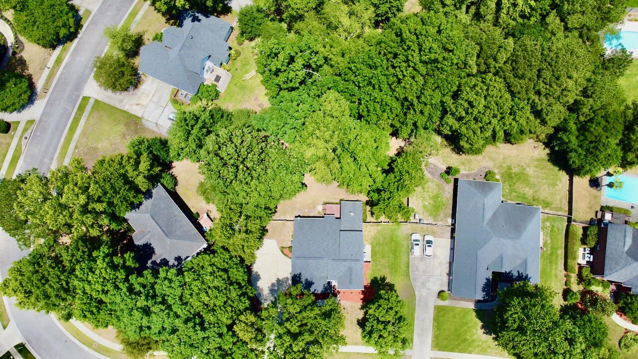111 Haleswood Circle Photo 70