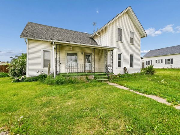 203 S Main Street, Onslow, IA 52321