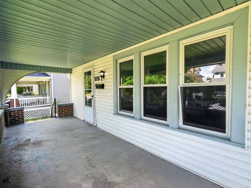 189 N Powell Avenue , Columbus, OH 43204 Photo 3
