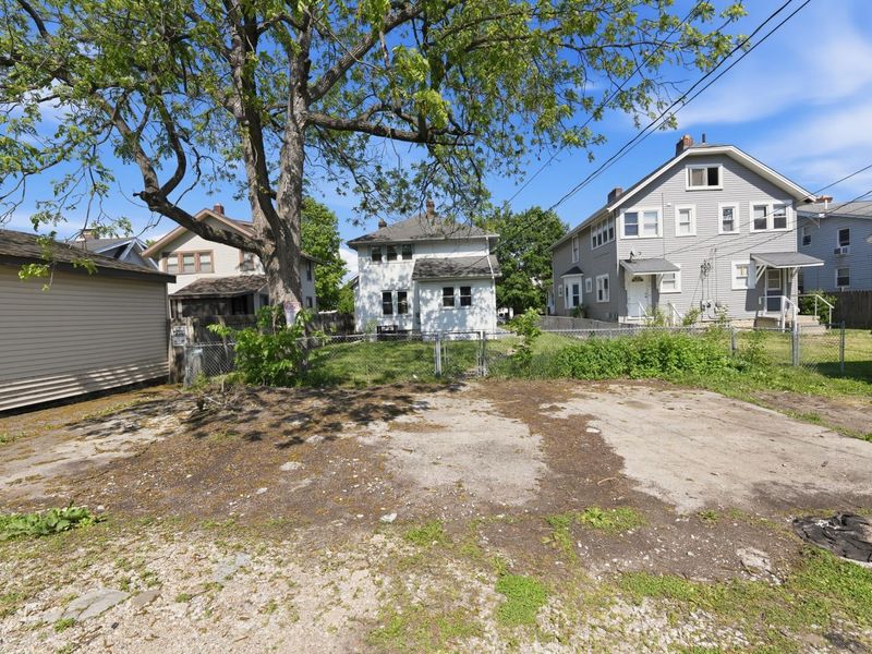 189 N Powell Avenue , Columbus, OH 43204 Photo 6