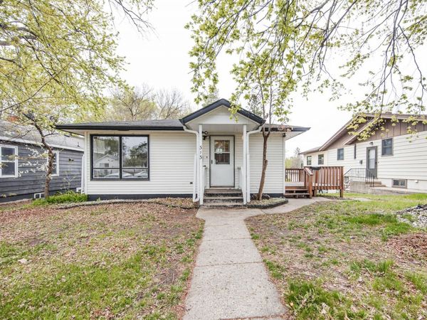 313 Elizabeth Street , Detroit Lakes, MN 56501