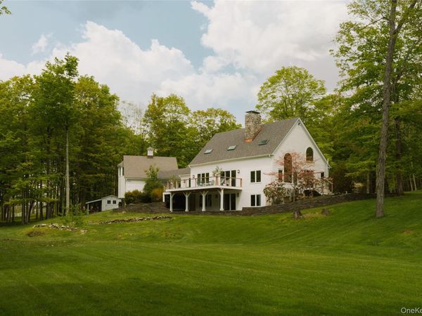 1046 Bulls Head Road , Clinton Corners, NY 12514