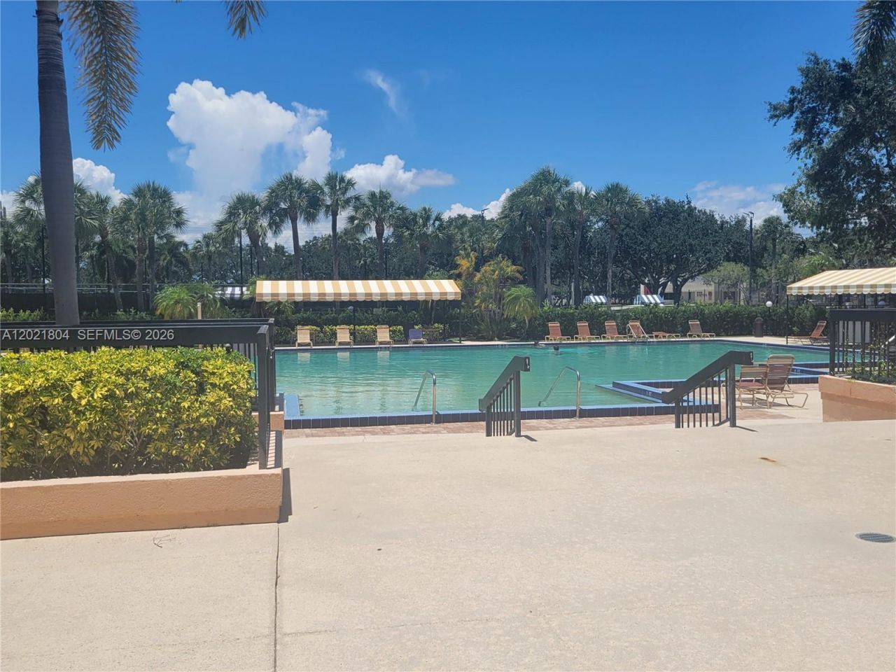 3227 32nd Way, Unit 3227, West Palm Beach, FL 33407 Photo