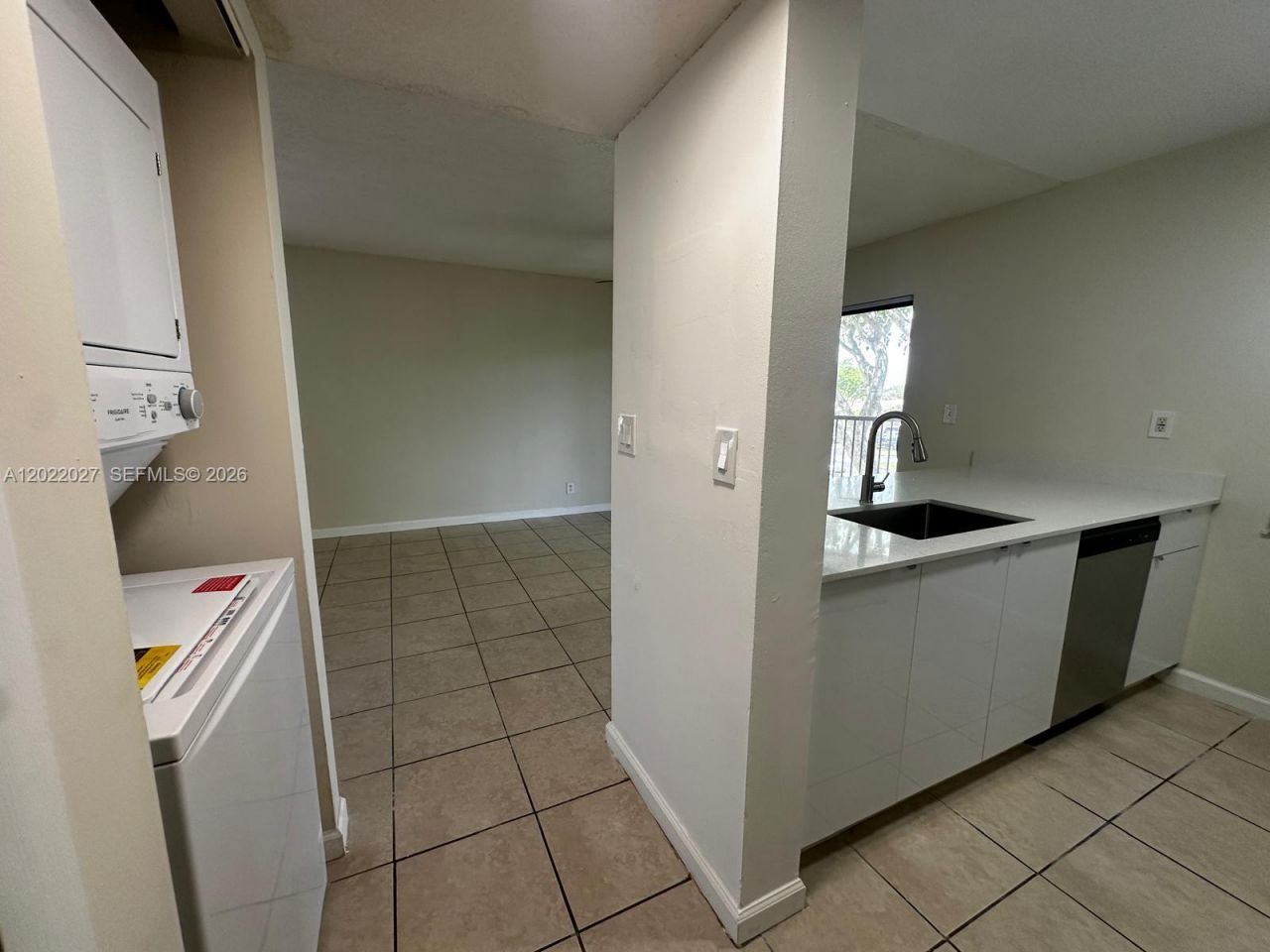3400 Foxcroft Rd , Unit 301, Miramar, FL 33025 Photo