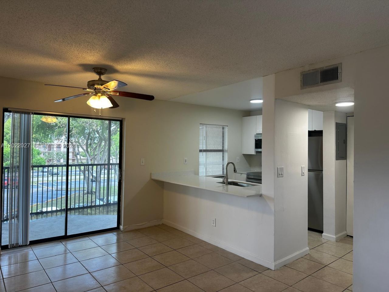 3400 Foxcroft Rd , Unit 301, Miramar, FL 33025 Photo