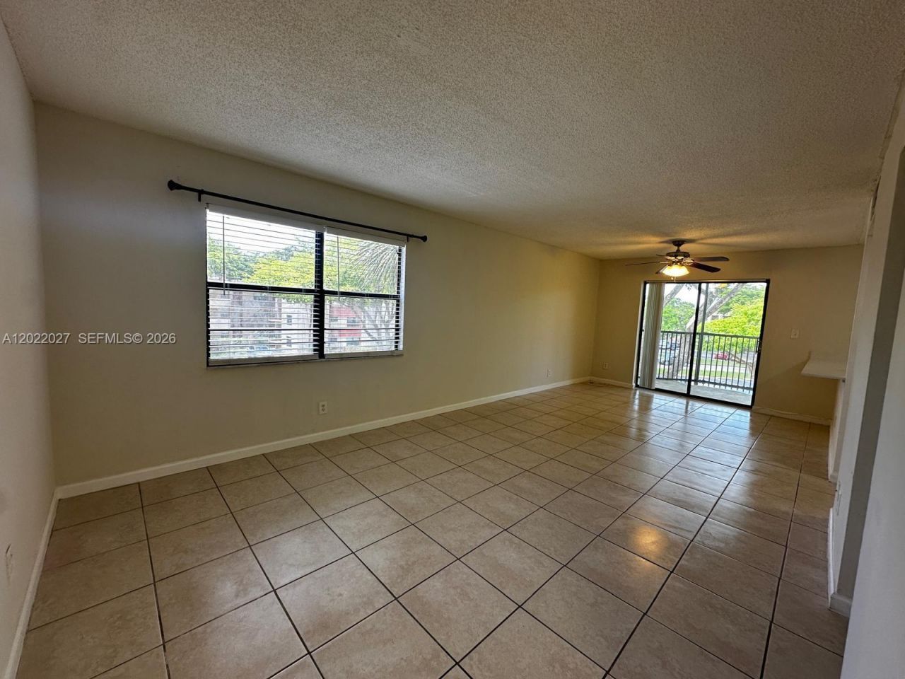 3400 Foxcroft Rd , Unit 301, Miramar, FL 33025 Photo