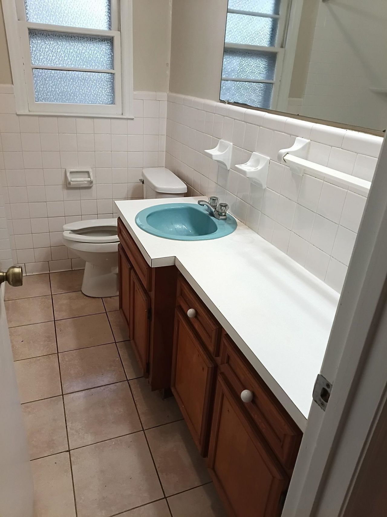 4625 Graham St.  Photo 12