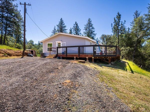 15300 Neils Rd, Auburn, CA 95603