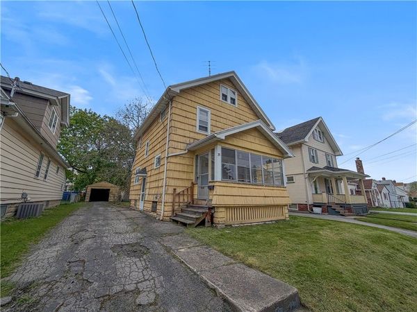 35 Wakefield Street , Rochester, NY 14621