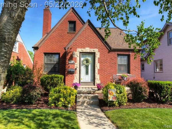 22720 Wellington Street, Dearborn, MI 48124