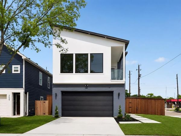 2633 Peabody Avenue, Dallas, TX 75215