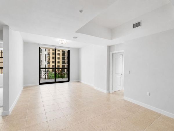 801 S Olive Avenue, Unit 914, West Palm Beach, FL 33401