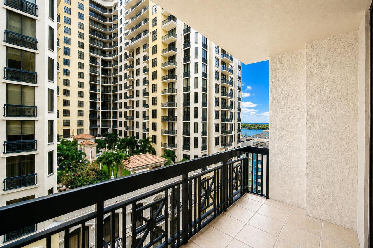 801 S Olive Avenue, Unit 914, West Palm Beach, FL 33401 Photo