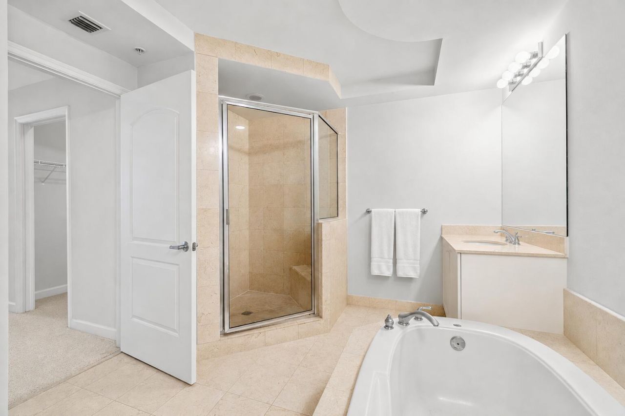 801 S Olive Avenue, Unit 914, West Palm Beach, FL 33401 Photo