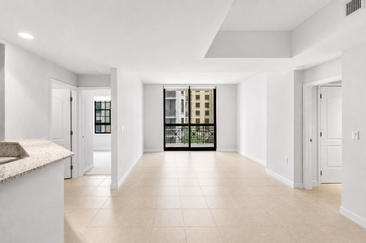 801 S Olive Avenue, Unit 914, West Palm Beach, FL 33401 Photo