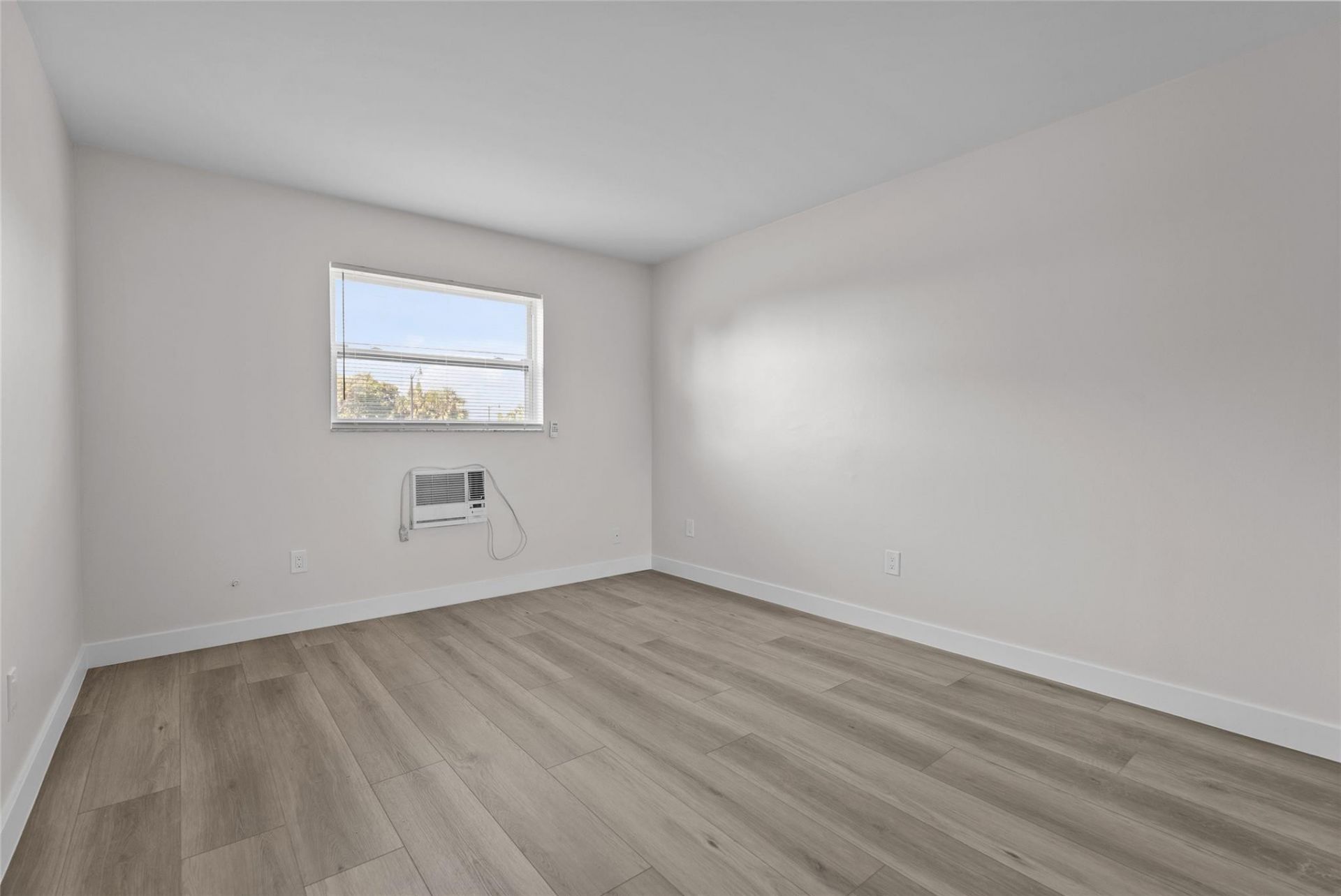 1150 E Sample Road, Unit 202, Pompano Beach, FL 33064 Photo