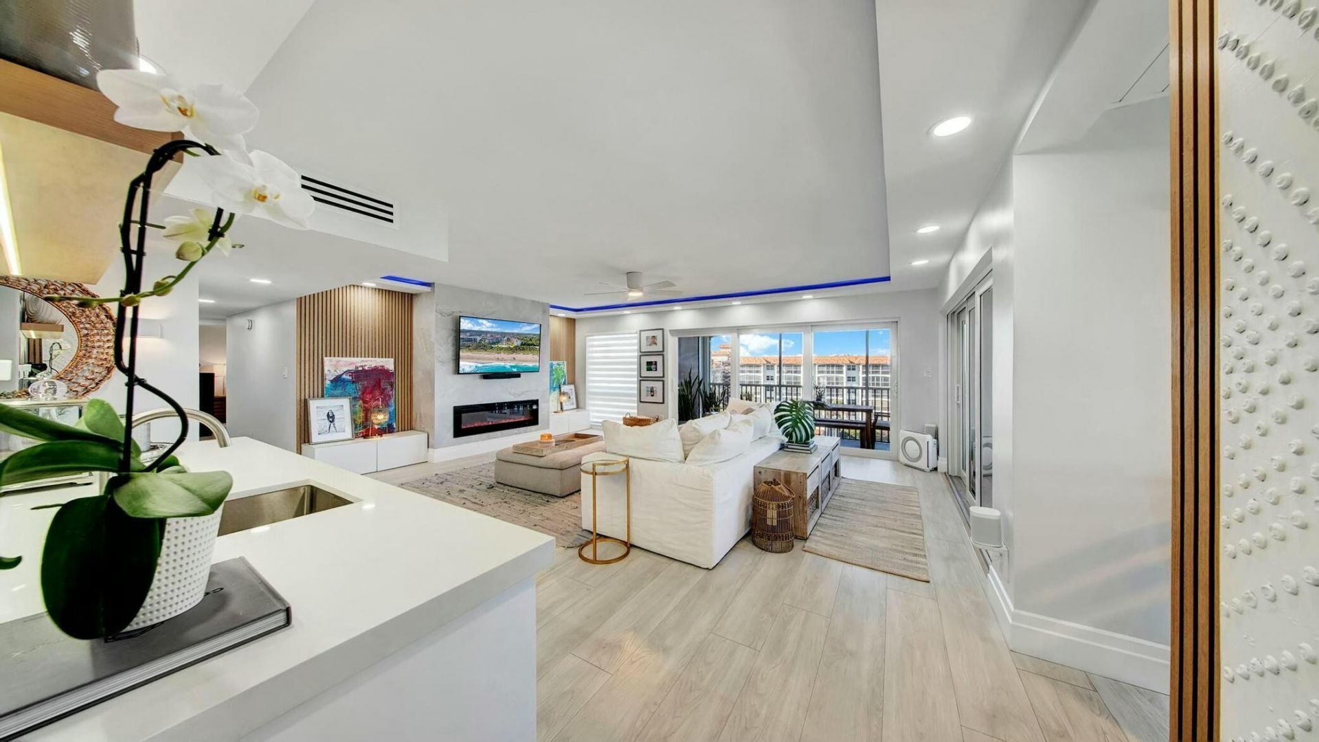 2871 N Ocean Boulevard N, Unit D502, Boca Raton, FL 33431 Photo