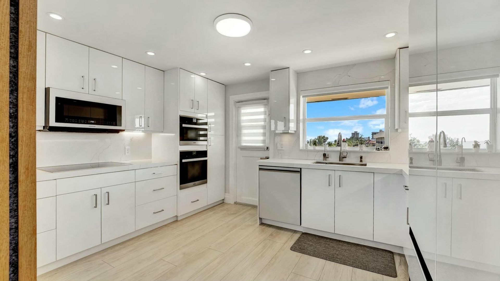 2871 N Ocean Boulevard N, Unit D502, Boca Raton, FL 33431 Photo