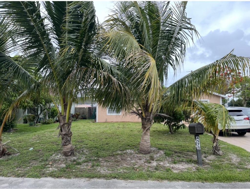 4575 Curtis Avenue, Lake Worth, FL 33463 Photo