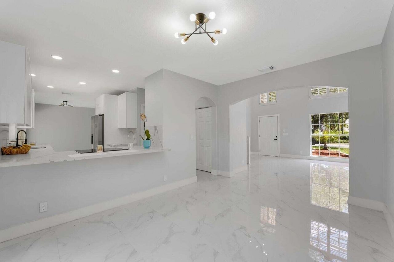 3740 Wilderness Way, Coral Springs, FL 33065 Photo